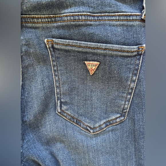 Guess Mid-Rise, Flare Blue Women's Jeans. New without tags - Picture 5 of 7